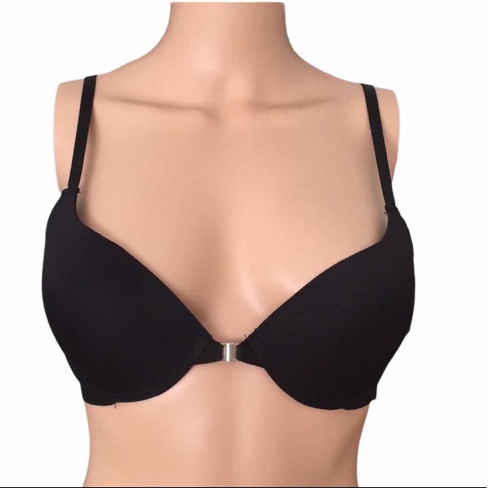 Women’s Black smooth front closure lace back bra size 36B